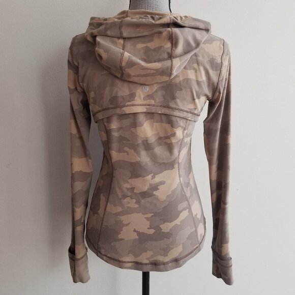 Lululemon Hooded Define Jacket Nulu Heritage 365 Camo Beige Multi, size 8 - Picture 3 of 7